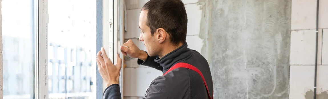 Emergency Cracked Windows Repair Services in Estero, FL